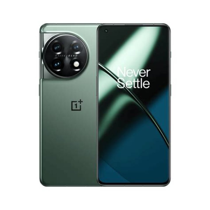 OnePlus 7T and iPhone 11