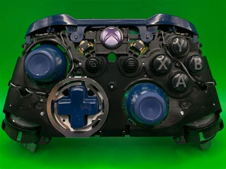 Xbox Series X Controller Angle
